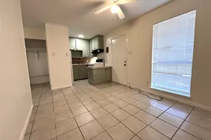 1210 Sycamore Ave, Huntsville, TX 77340 - Photo 5