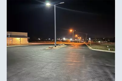 44 East Avenue, Schulenburg, TX 78956 - Photo 11