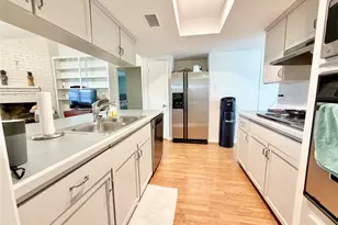 926 Richvale Ln, Houston, TX 77062 - Photo 9