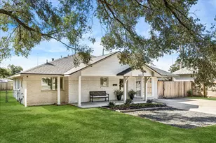 6003 W 43rd St, Houston, TX 77092 - Photo 1