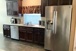 8219 Fox St, Baytown, TX 77523 - Photo 13