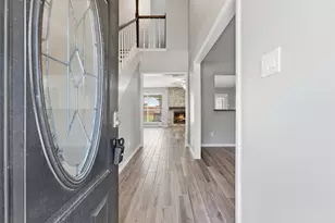 3527 Hill Springs Dr, Houston, TX 77345 - Photo 3