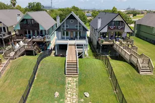 217 S Front St, Freeport, TX 77541 - Photo 37