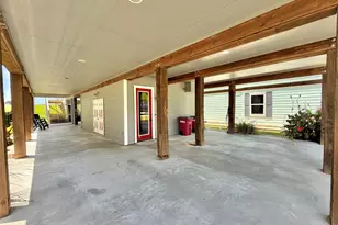 217 S Front St, Freeport, TX 77541 - Photo 7