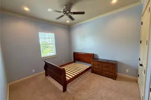 217 S Front St, Freeport, TX 77541 - Photo 23