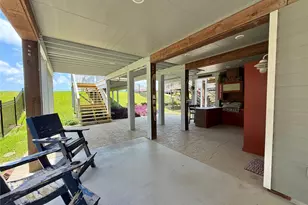 217 S Front St, Freeport, TX 77541 - Photo 9