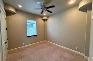 217 S Front St, Freeport, TX 77541 - Photo 21