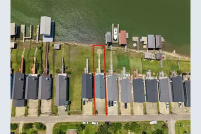 217 S Front Street, Freeport, TX 77541 - Photo 5