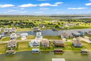 2001 Laguna Harbor Cove Blvd, Port Bolivar, TX 77650 - Photo 39