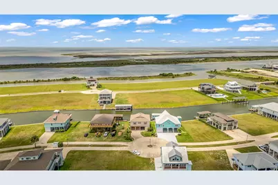 2001 Laguna Harbor Cove Boulevard, Port Bolivar, TX 77650 - Photo 37