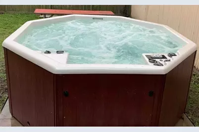 2920 Avenue Q, Galveston, TX 77550 - Photo 9