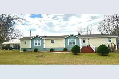 706 11th Street, Dickinson, TX 77539 - Photo 1