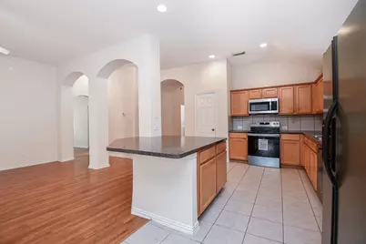 18006 Willow Cliff Lane, Cypress, TX 77433 - Photo 9