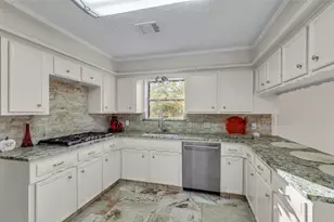 603 St Andrews Rd, Kingwood, TX 77339 - Photo 5