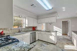603 St Andrews Rd, Kingwood, TX 77339 - Photo 3