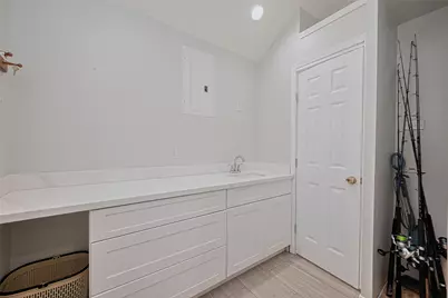 210 Sampan Drive, Galveston, TX 77554 - Photo 27