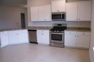 5315 New Iberia Ln, Dickinson, TX 77539 - Photo 3