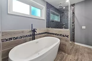 6402 Gaffney Dr, Jones Creek, TX 77541 - Photo 15