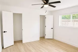 815 Centerwood Dr, Houston, TX 77013 - Photo 5