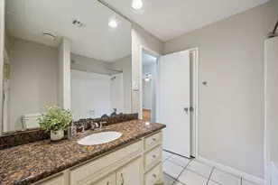 2739 Field Line Dr, Sugar Land, TX 77479 - Photo 41