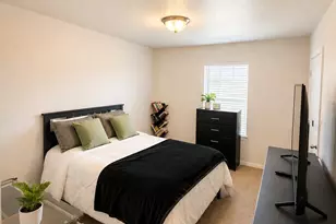 301 Wonderful Life Way, Jarrell, TX 76537 - Photo 17