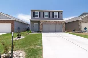 301 Wonderful Life Way, Jarrell, TX 76537 - Photo 3