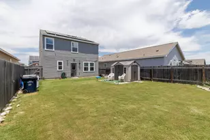 301 Wonderful Life Way, Jarrell, TX 76537 - Photo 21