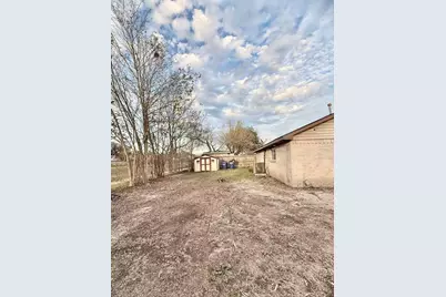 16354 Villaret Drive, Houston, TX 77083 - Photo 17