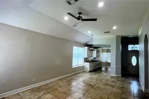 2402 Raintree Village Dr, Katy, TX 77449 - Photo 3
