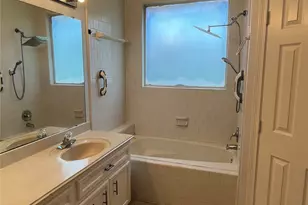 2402 Raintree Village Dr, Katy, TX 77449 - Photo 13