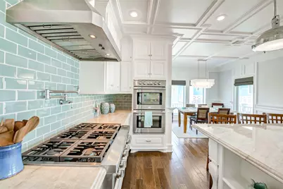 3232 Gulf Castle Drive, Crystal Beach, TX 77650 - Photo 9