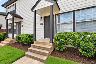 1221 Cedar Post Ln, Houston, TX 77055 - Photo 11