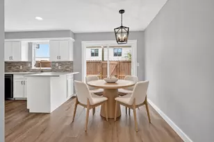 1221 Cedar Post Ln, Houston, TX 77055 - Photo 15