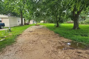 405 Velasco St, Brazoria, TX 77422 - Photo 7