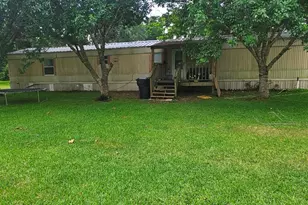 405 Velasco St, Brazoria, TX 77422 - Photo 1