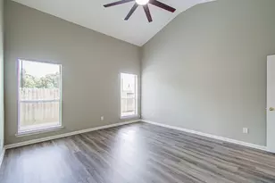 9611 Babbling Spring Ct, Tomball, TX 77375 - Photo 25