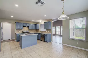 9611 Babbling Spring Ct, Tomball, TX 77375 - Photo 17