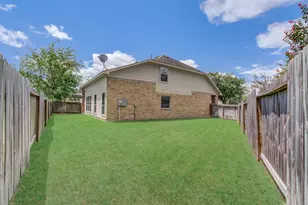 9611 Babbling Spring Ct, Tomball, TX 77375 - Photo 45