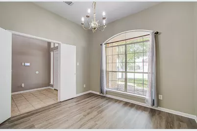 9611 Babbling Spring Court, Tomball, TX 77375 - Photo 7