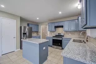 9611 Babbling Spring Ct, Tomball, TX 77375 - Photo 15