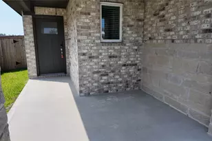 14312 Grey Pointe Curt, Conroe, TX 77302 - Photo 3
