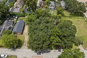 4705 Siegel St, Houston, TX 77009 - Photo 1