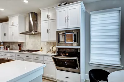 5006 Albany Shores Lane, Fulshear, TX 77441 - Photo 15