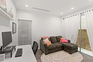 4302 Rose St, Houston, TX 77007 - Photo 21