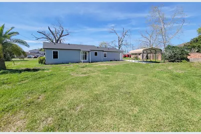 413 S Market Street, Brazoria, TX 77422 - Photo 33