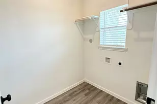 2814 Rockwood Dr, Iowa Colony, TX 77583 - Photo 13