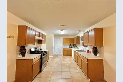 514 Regional Park Drive, Houston, TX 77060 - Photo 13