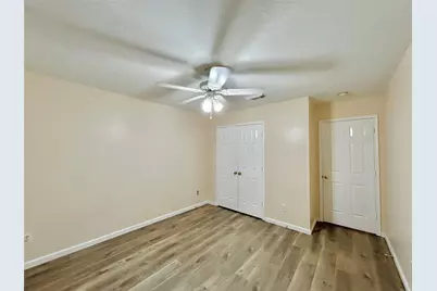 514 Regional Park Drive, Houston, TX 77060 - Photo 41