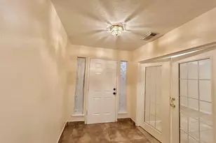 514 Regional Park Dr, Houston, TX 77060 - Photo 5