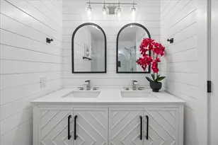 7711 Meadowvale Dr, Houston, TX 77063 - Photo 25